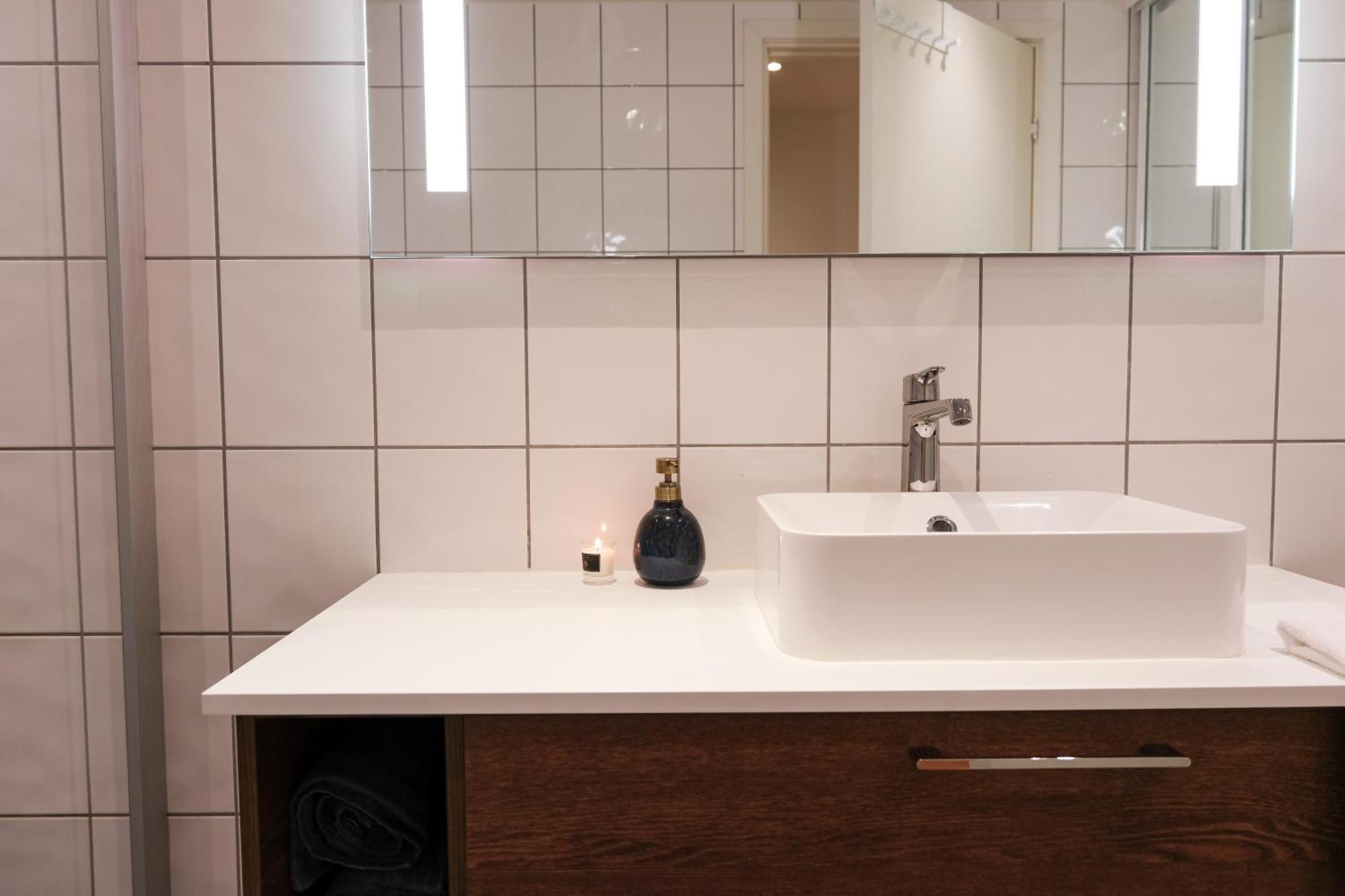 Nice, Modern Apartment in Central Bergen Buitenkant foto